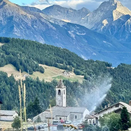 Belle Vue Des Alpes * Blevy