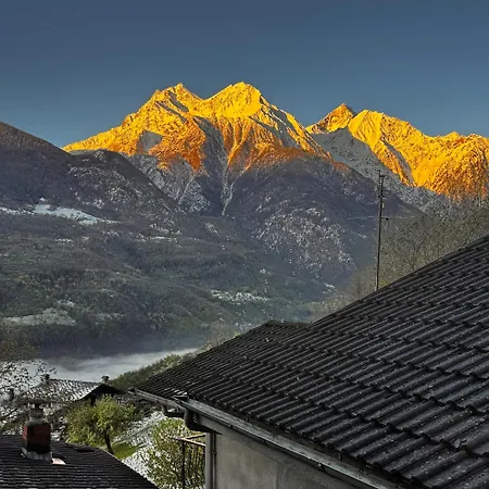 Belle Vue Des Alpes Nyaraló *